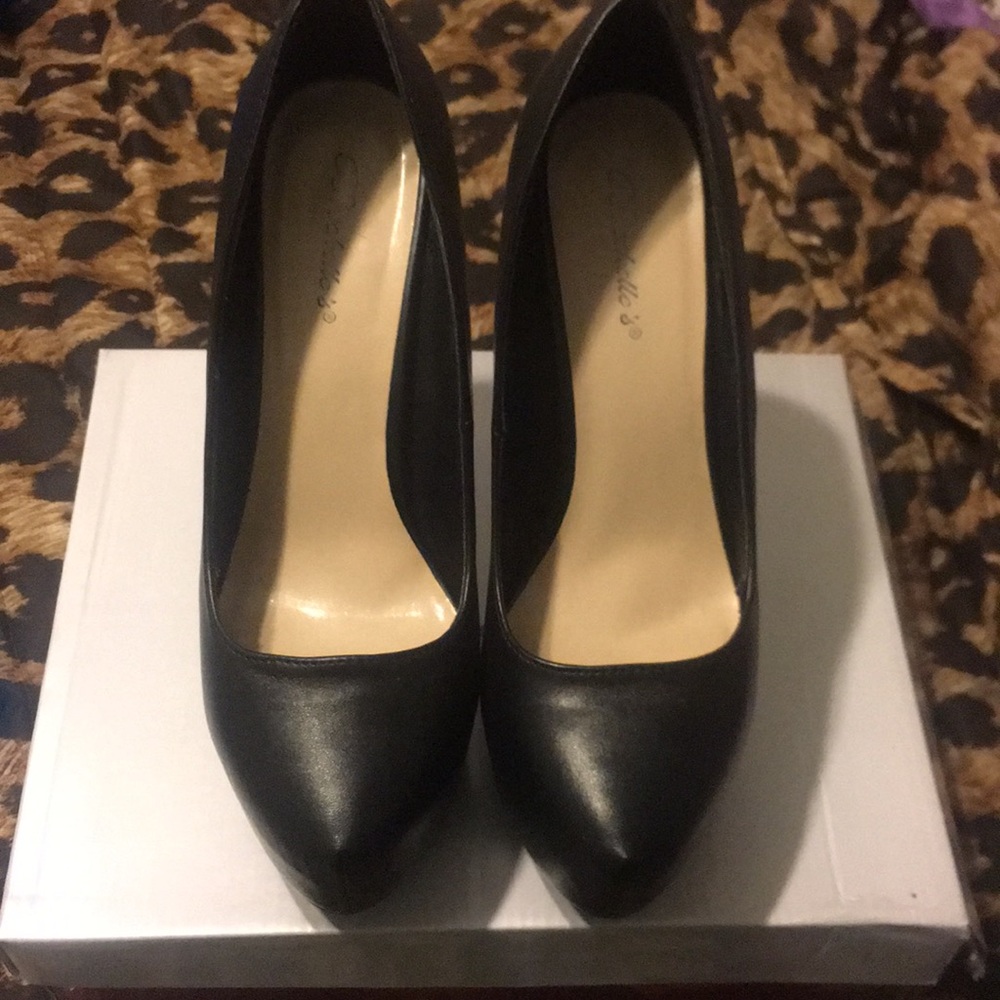 Black heels